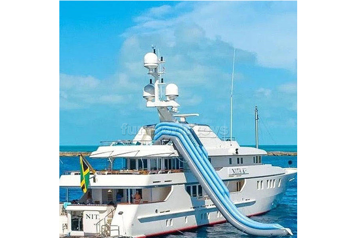 Popular inflatable yachts water slide FWS397