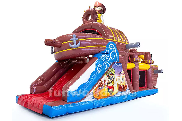 Pirate inflatable obstacle course FWS390