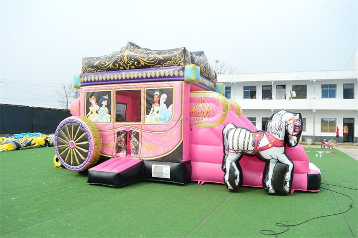 Princess Carriage Jumping Castle FWZ392