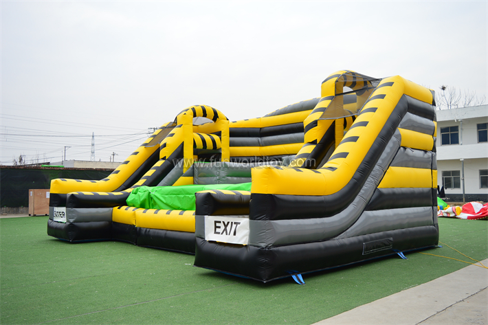 Inflatable Toxic Twister FWG150