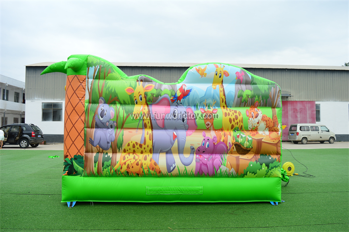 Inflatable Zoo Trampoline Park FWF158
