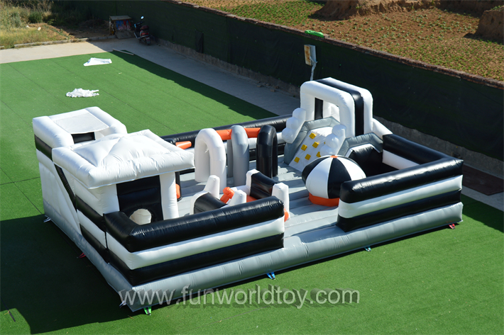 Black And White Inflatable Fun City FWF161