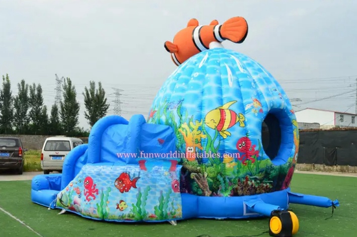 Hot Clownfish Inflatable Moon Jump FWZ453