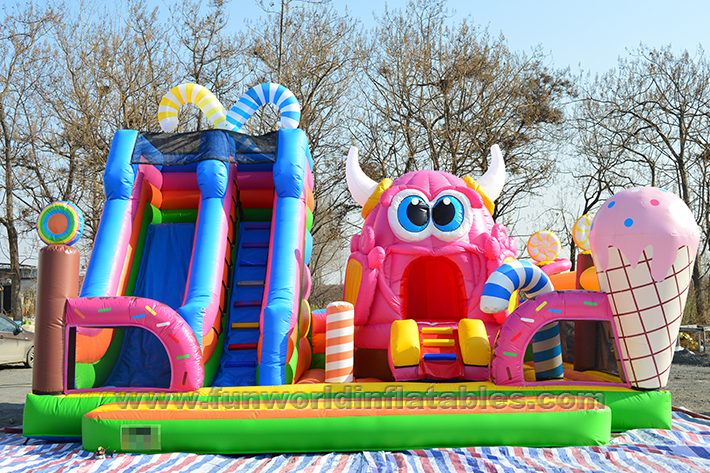 Sweet Monster Inflatable Park FWF171