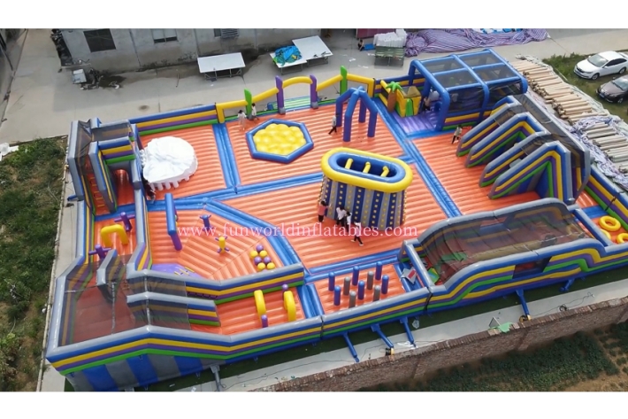 Giant air bouncer inflatable theme park FWF178